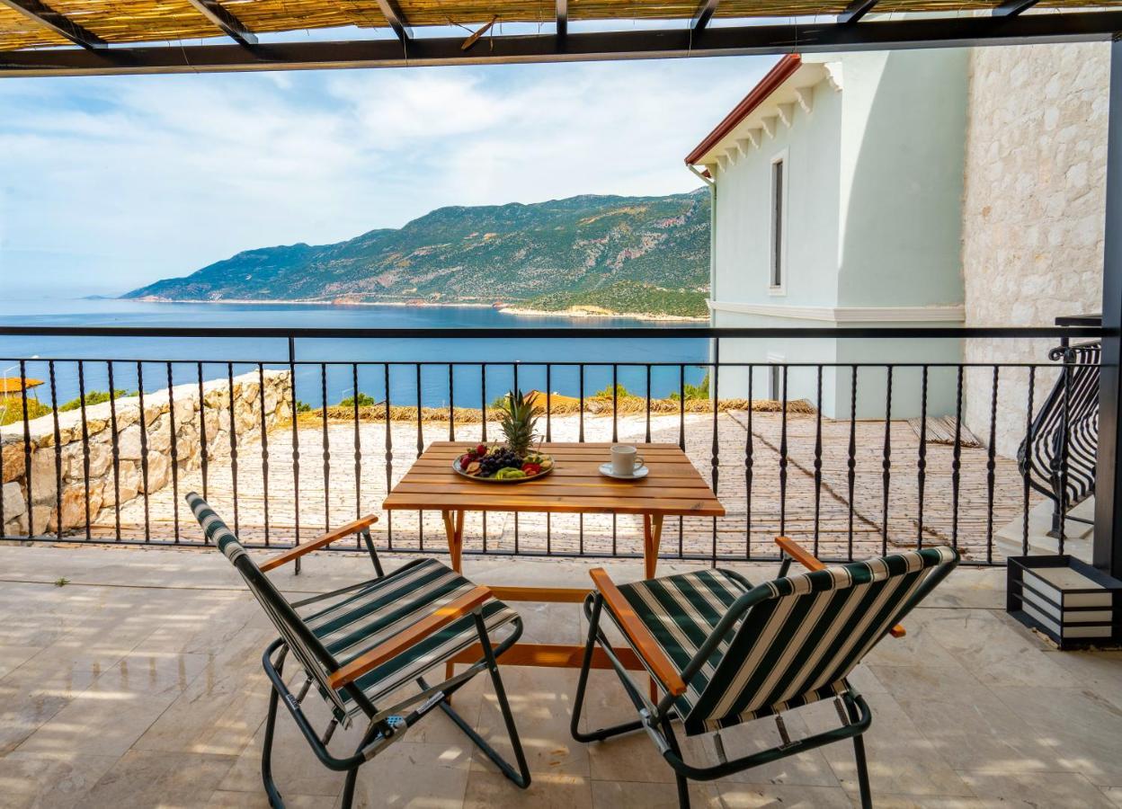 Guemues Yazar Hotel Kaş Exteriör bild