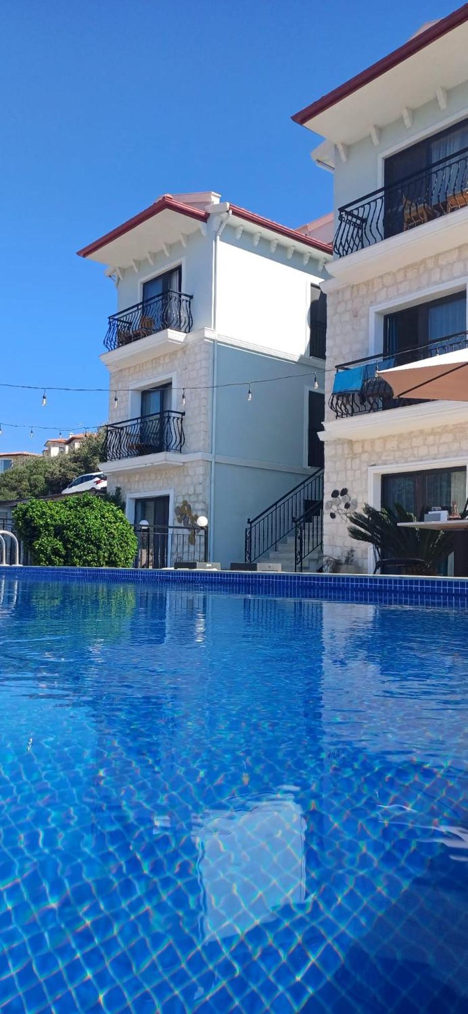 Guemues Yazar Hotel Kaş Exteriör bild